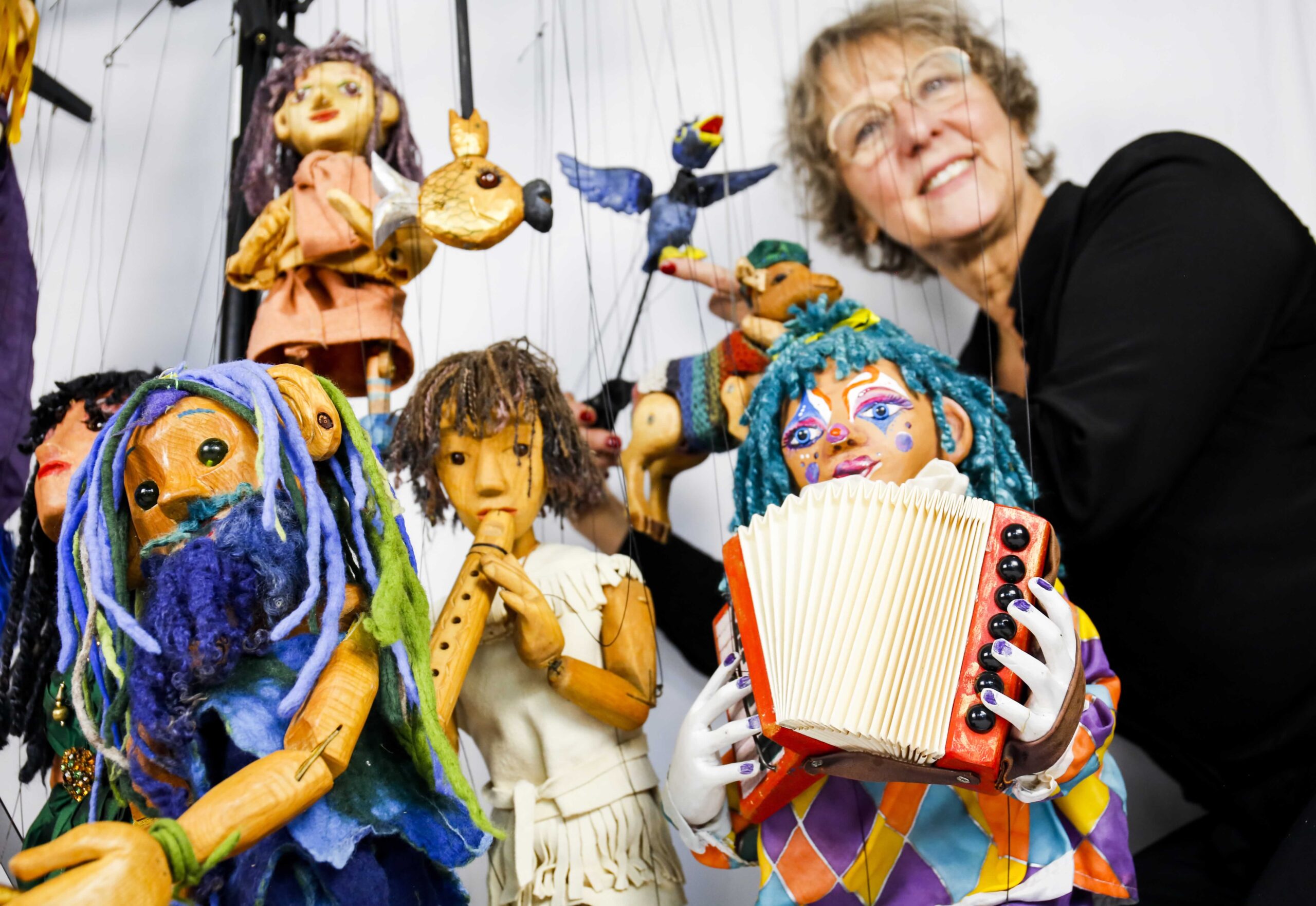 Gruppe Petra Julian mit eigenen Marionetten